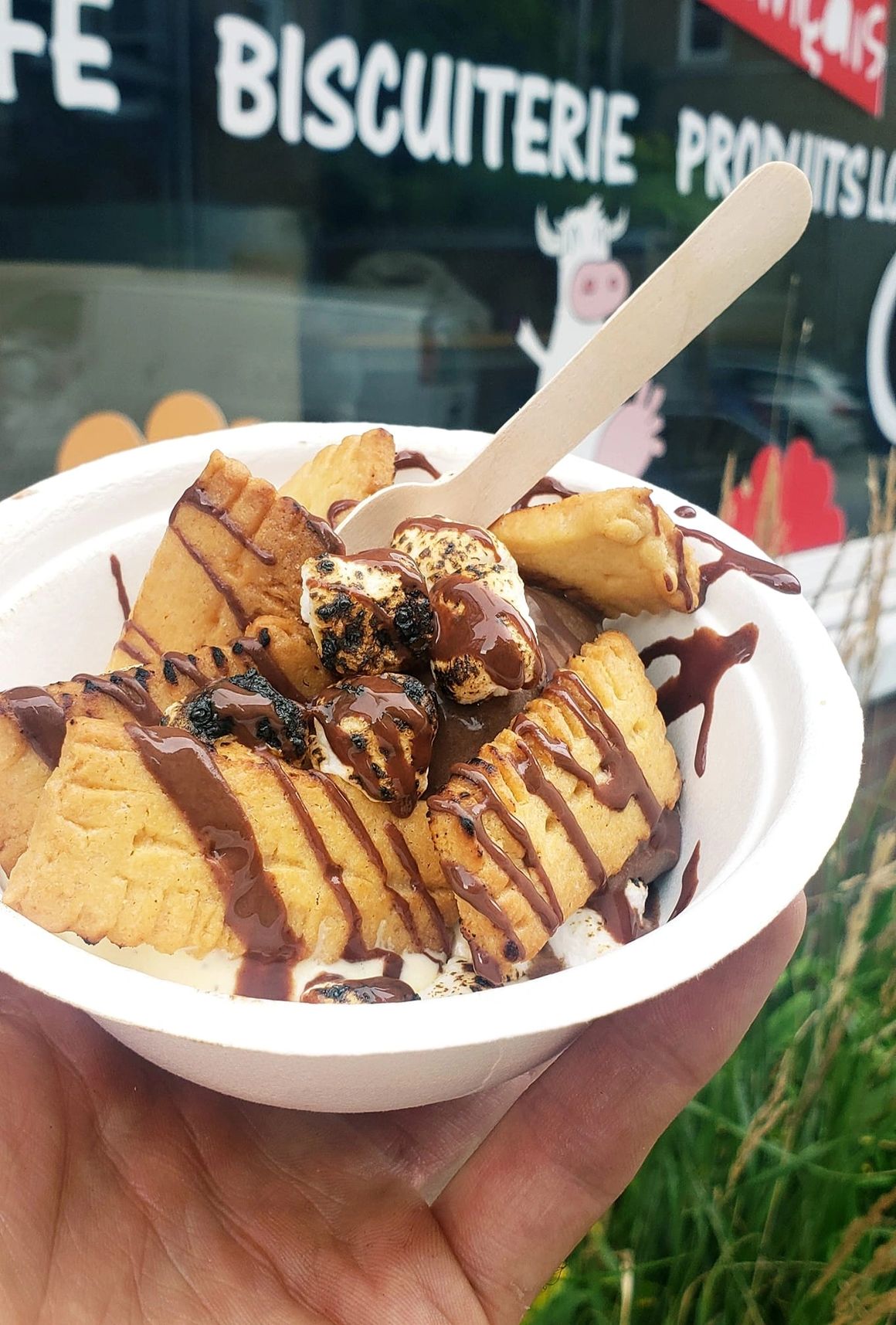 Poutine Biscuit